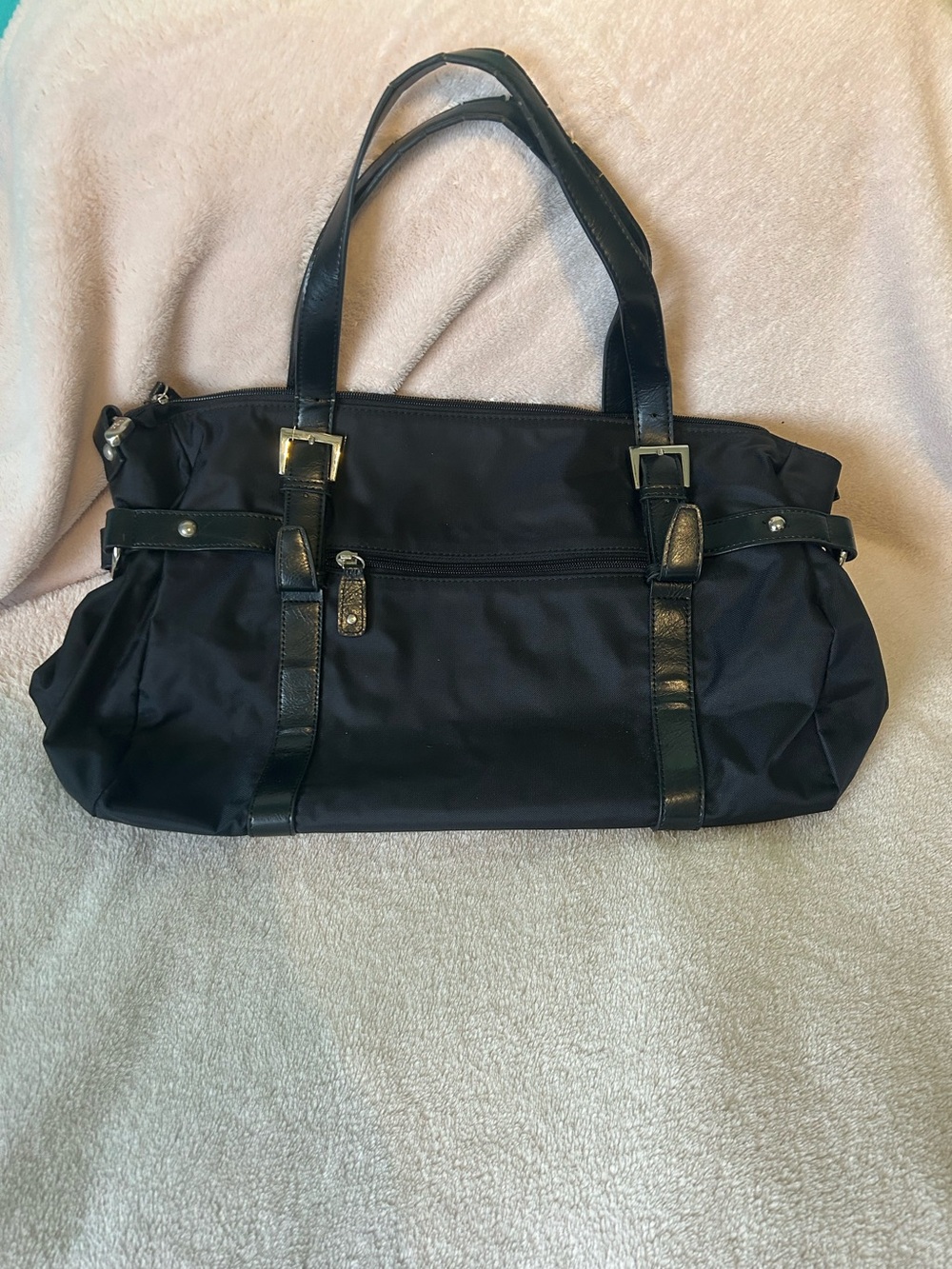 Black Shoulder Bag - Versatile Everyday Tote